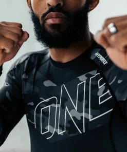 ONE X Hyperfly ProComp Supreme Rash Guard L/S (Dark Camo)