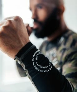 ONE X Hyperfly ProComp Supreme Rash Guard L/S (Tiger Camo) Men