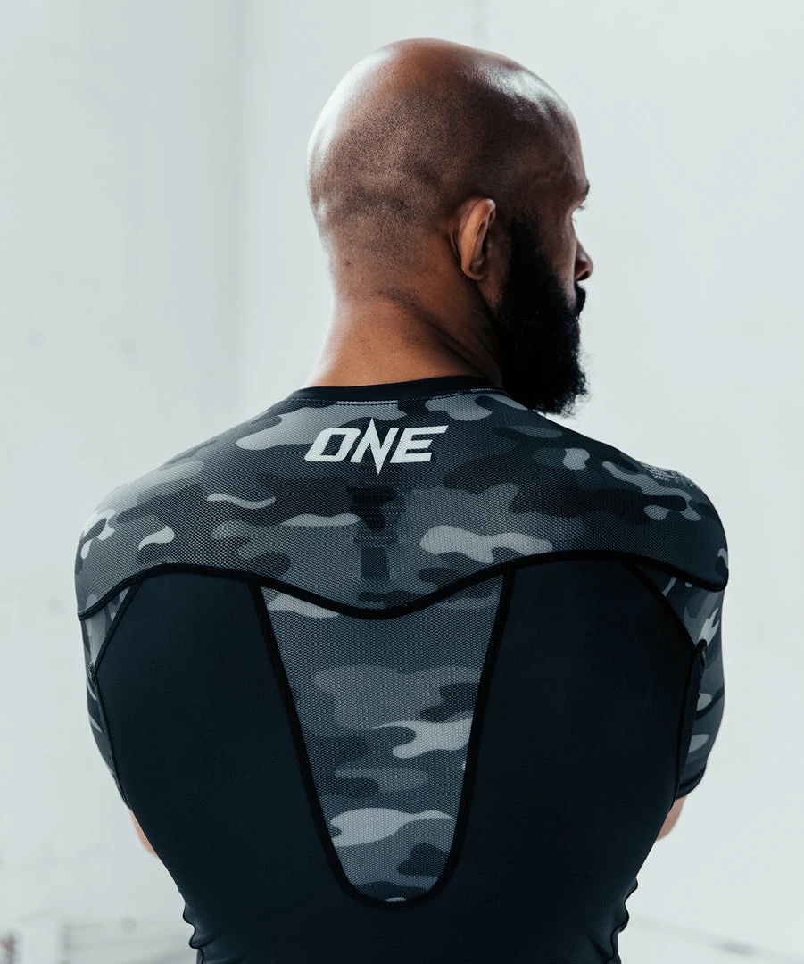 ONE X Hyperfly ProComp Supreme Rash Guard S/S (Dark Camo) Men 6 ONE X Hyperfly ProComp Supreme Rash Guard S/S (Dark Camo) Men